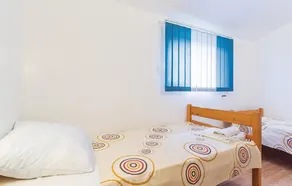 Nice Home in Rebici-barban With Wifi and 2 Bedrooms - Image 5