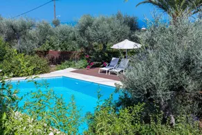 Beautiful villa with garden and large swimming pool-separate kids pool - Image 4