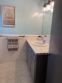 Great Pond House - 1 minute walk to private beach - Image 2