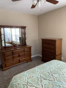 Charming home in a great neighborhood just minutes from hospitals - Image 4