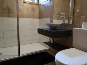 Skøn privat feriebolig for 6 gæster med WIFI, TV, gårdhave, kæledyr tilladt og panorama udsigt - Image 5