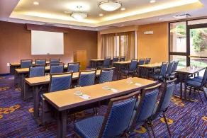 Comfort and Relaxation! Free Parking, Onsite Pool, Pet-friendly Property - Image 5