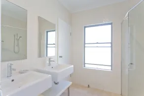 Beautiful 4 bedroom home, private pool and golf cart. - Image 3