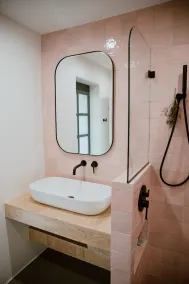 Desert Hues - A Private & Spacious Retreat w/Pool - Image 3