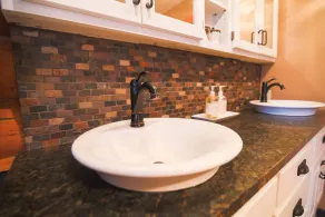DANCING PINES SUITE at Dancing Pines Retreat • A Luxury Log Home & Pet Friendly. - Image 5