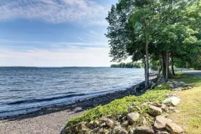 Fun House with private Lake Champlain access! - Image 5