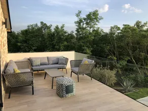 Villa de piedra de lujo, piscina privada, vistas al mar, amplias terrazas y jardín - Image 5