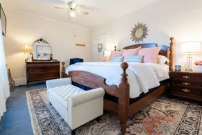 Victorian Inn Bed And Breakfast - Image 4