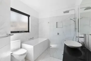 6 / 2A WALKER STREET - Anglesea, VIC - Image 3