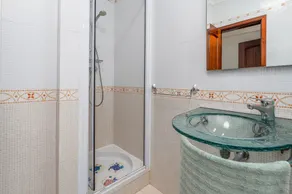 Appartement 'Casa Verão Azul - Porches' avec piscine partagée, terrasse privée et Wi-Fi - Image 2