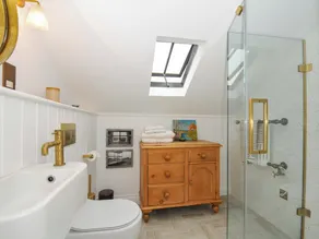 ISLAND HOUSE, pet friendly, character holiday cottage in Tywardreath - Image 2