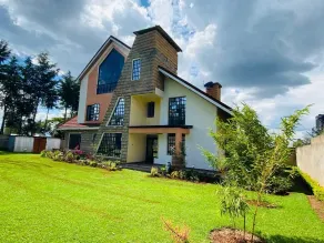 Kami's Place -Your home away from home - Image 2