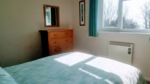 Apartment Set In Peaceful Secluded Gardens With Magnificent Sea Views - Image 3