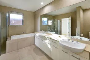 Peninsula 6 with private heated pool! - Image 3