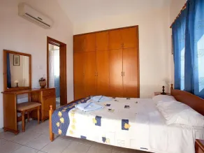 Near the Sea! Cosy 3BDR Holiday Villa in Kissonerga-Coral Bay, Special Offer! - Image 3