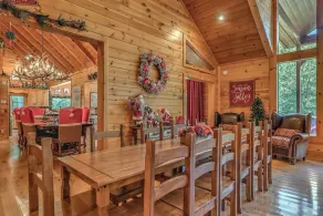 🌲HOLLY JOLLY CHRISTMAS CABIN, 9 KINGS! 6700 SF, 9 BDR, 8 BATHS!🌲 - Image 4