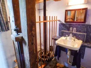 THE MILL, pet friendly, character holiday cottage in Bicknoller - Image 2