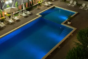 Vanilla Garden Apartments - Image 5