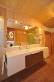 2 Emanuela, antique villa with veranda and unique mountain views - Image 3