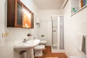 Bauernhaus 'Podere Del Pereto Bio- 203' mit Gemeinschaftspool, privatem Garten und WLAN - Image 2