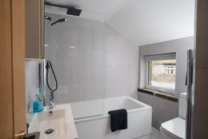 Pule Hill Apartment - Canal View - Image 5