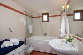 Villa Estia in the heart of Crete - Image 3