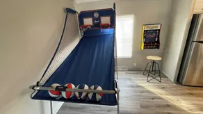Pop A Shot Game/Cedar Pt/Kalahari/Summit Race/Sports park - Image 2