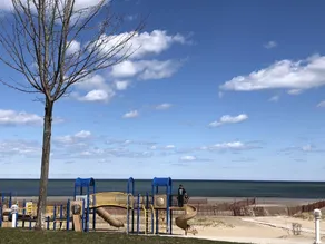 Beach and Golf House - Image 4