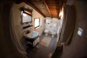 Dreizimmerwohnung 2 Borgo Fattoria Tenuta il Santo Monticiano Siena - Image 2