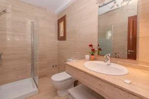 Villa Aucanada by Sealand Villas - Image 4