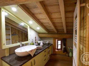 Charmantes Ferienhaus mit Garten in Estivareilles - Image 3