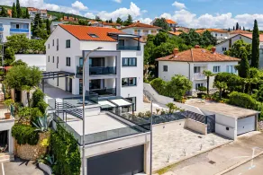 Spacious Pool Apartment Crikvenica, Crikvenica, Croatia - Image 4