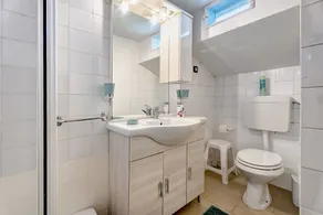 Casa de férias 'Vanni's House' com vista para o Lago, Jardim Privado e Wi-Fi - Image 2