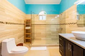 4BD guest-friendly villa in secured residence, pool/cable TV/Wi-Fi/shuttle bus - Image 4