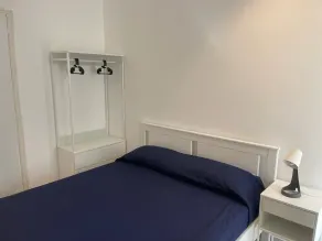 Very bright beachfront apartment - Image 4
