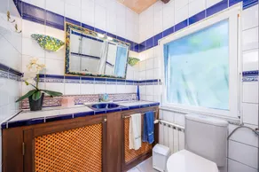 Holiday Apartment \"Individual Guesthouse Mallorca\" with Mountain View, Shared Pool & Wi-Fi - Image 2