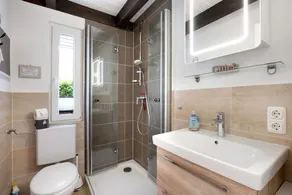 Holiday Home \"Seestern Ostsee\" with Private Terraces, Private Garden & Wi-Fi - Image 4