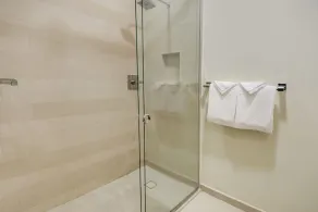 Le Vent - SEABREEZE - BeachSide Resort Eagle Beach - Image 3
