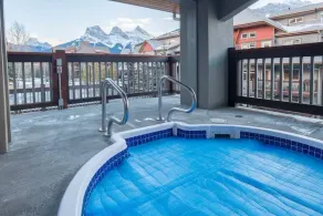 Canmore Penthouse Loft / Round  Heated Outdoor Pool - Image 2