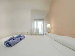 Beautiful apartment for 4 people with WIFI, TV and balcony - Image 5