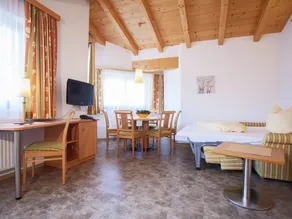 Apartment in Kaltenbach Near Ski Lift - Image 5
