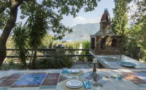 Luxury Villa Near Village Centre In Green Land/Trees/Amazing Open Sea w/ Port Vi - Image 5