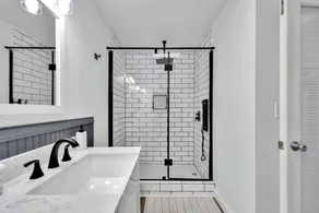 Home with Mountain View/Pool/Tub - Image 5
