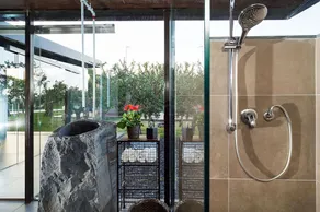 Luxury villa with pool and gym near Etna, Sicily - Image 4