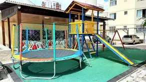 Apartment with living room, kitchen, 2 bedrooms, service area, garage, 2 km from Praia Negra beach. - Image 2