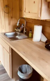 The Cabin at Crosswind Ranch  - Image 4