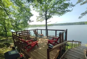 Ruth's waterfront cottage near Pembroke - Image 3