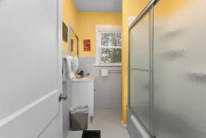 Spacious Home_5BR|Sleeps 11|Easy HWY Access - Image 4