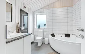 5 Bedroom Amazing Home In Sydals - Image 5
