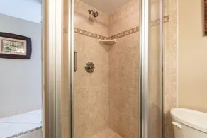 Kamaole Sands 9-211 SUPERBE Vue, 1 niveau, 2 balcons, comme neuf<br>Belle - Image 4